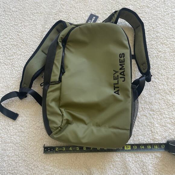 Green Backpack Set - Picture 3 of 16